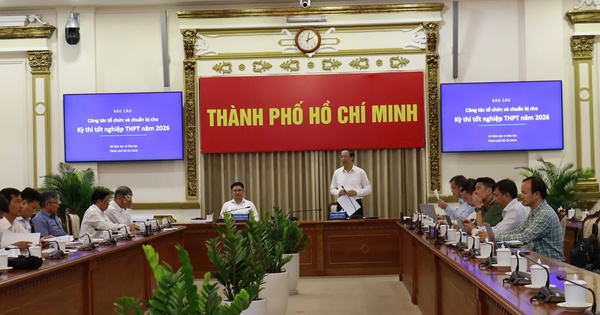 Thứ trưởng Bộ GD-ĐT: TPHCM chịu áp lực tổ chức thi tốt nghiệp THPT đặc biệt lớn
