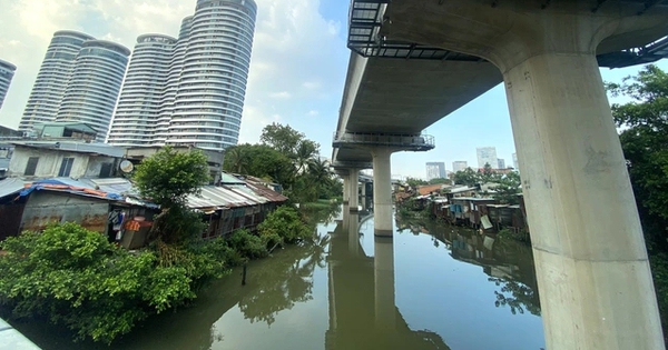 Hoàn tất bàn giao mặt bằng rạch Văn Thánh trước ngày 15-9