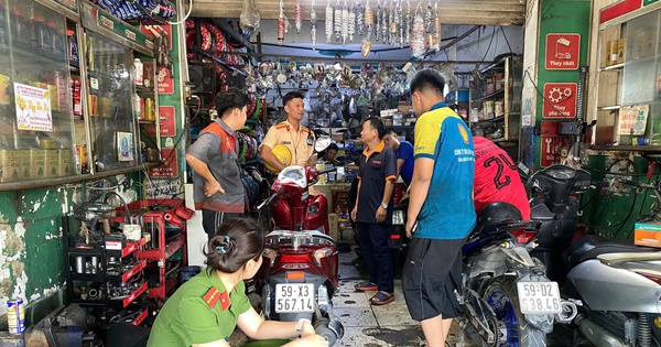 CSGT kiểm tra 3 tiệm sửa xe ở Thủ Đức, yêu cầu không độ xe