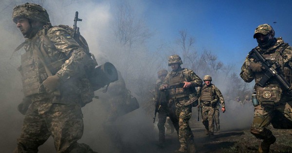 Nhiều nước lớn trong NATO nói "không” với tăng viện trợ quân sự cho Ukraine
