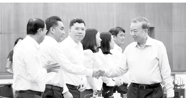 Báo in ngày 26-5: Tính toán "né" giờ cao điểm sử dụng điện
