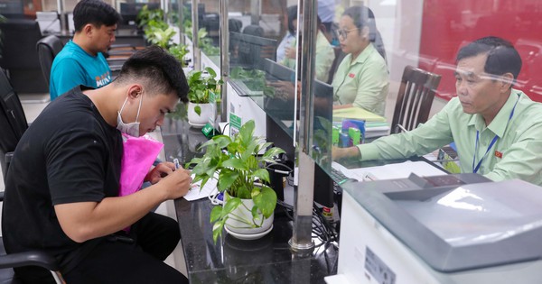 Lắng nghe người dân hiến kế: Tái thiết chiến lược nhân tài
