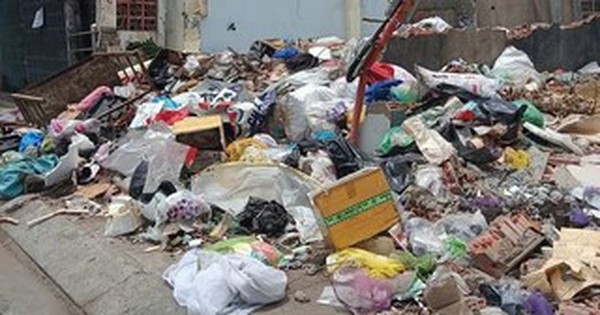Giữ sạch nếp nhà, làm xanh khu phố