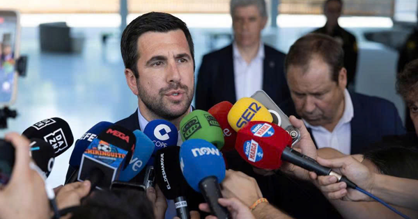 Chủ tịch của Real Madrid lần đầu có đối thủ