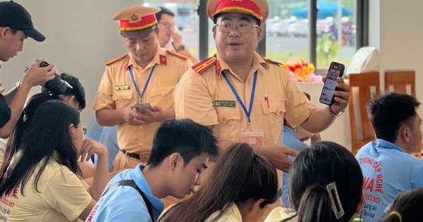 Tây Ninh đánh giá thái độ sát hạch viên đường trường qua quét mã QR