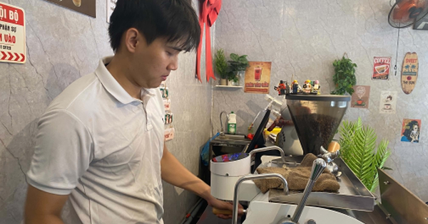 Các hàng quán, hộ kinh doanh ở Đà Nẵng giải bài toán tiền điện mùa nắng nóng