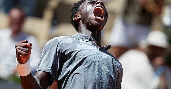 Moise Kouame gửi lời cảm ơn Alcaraz, nguồn cảm hứng cho câu chuyện cổ tích ở Roland Garros