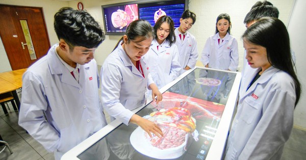 Một trường ĐH đầu tư nhà thuốc, bệnh viện để sinh viên học tập