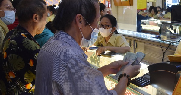 Giá vàng hôm nay, 30-5: Tiếp tục tăng mạnh