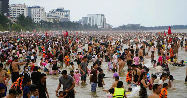 Một phường ở Thanh Hóa đón hơn 1 triệu khách du lịch trong kỳ nghỉ lễ