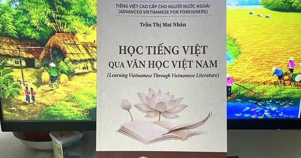 Mở cánh cửa đi vào tâm hồn Việt