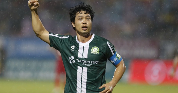 Công Phượng ấn định chiến thắng 3-0, Đồng Nai vô địch Hạng nhất sớm một vòng