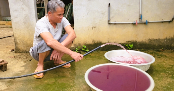 Tin mới vụ nước giếng khoan đổi màu tím bất thường ở Thanh Hóa