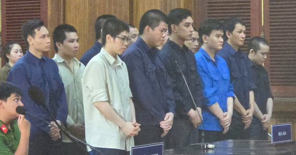 Đứng sau chiêu bôi nhọ danh dự khách vay ở 18 ngân hàng, app tài chính là một công ty luật