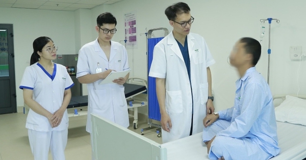 Người đàn ông bị em họ cắn đứt môi