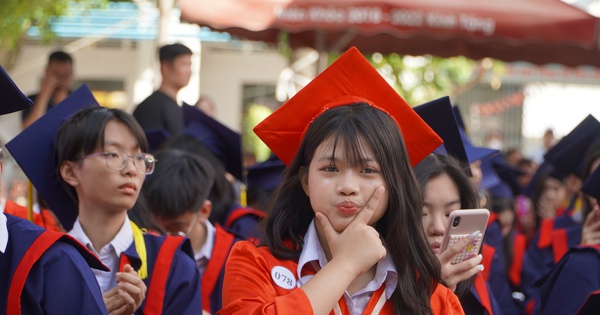 Sở GD-ĐT TPHCM: Lễ tri ân, trưởng thành không tổ chức phô trương, tốn kém