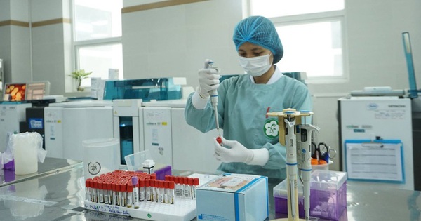 Tăng phụ cấp y tế, viện phí có thể tăng theo