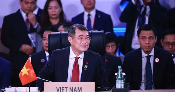 ASEAN củng cố tự cường khu vực