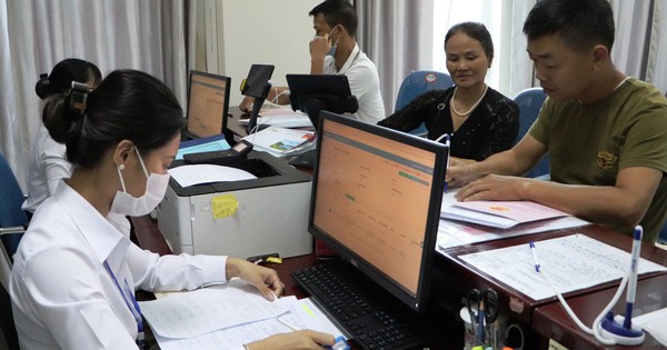 Thủ tướng Chính phủ yêu cầu tinh giản biên chế đối với những cán bộ năng lực yếu kém