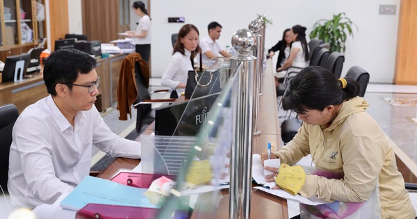 Tiền đóng BHYT, BHXH từ ngày 1-7: Người dân cần chuẩn bị bao nhiêu?