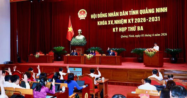 Thông qua Nghị quyết cho ý kiến thành lập TP Quảng Ninh trực thuộc Trung ương