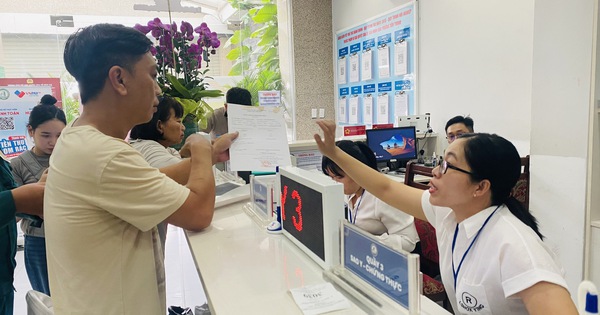 Chủ tịch UBND TPHCM ra chỉ đạo mới về cán bộ, công chức cấp 