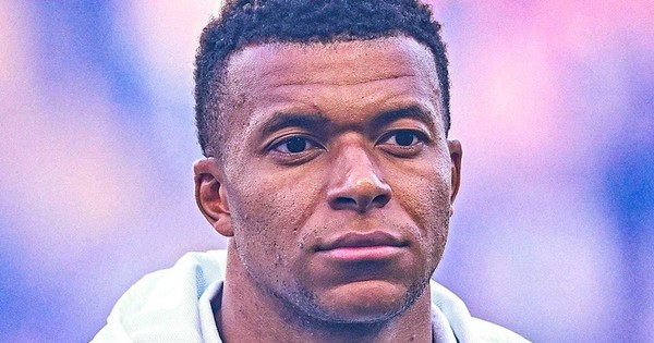 Mbappe gây tranh cãi trước World Cup 2026, Pháp thêm "sóng n