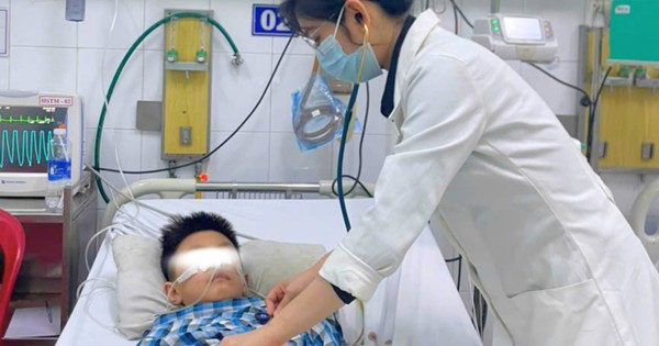 Kỳ tích hồi sinh bé trai ngừng tim kéo dài 60 phút tại Bệnh 