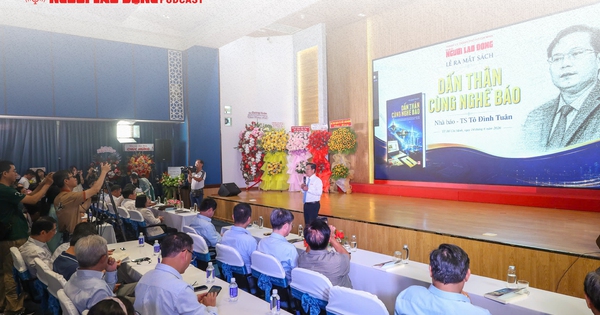 Ra mắt sách “Dấn thân cùng nghề báo” của Nhà báo - TS Tô Đình Tuân