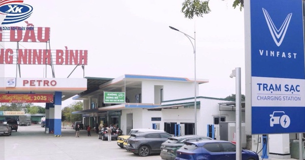 Phủ sóng trạm sạc xe điện trên cả nước