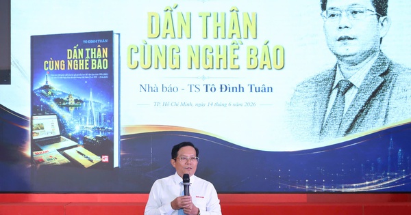 Nhà báo Tô Đình Tuân: "Cuốn sách này không phải của riêng tôi"