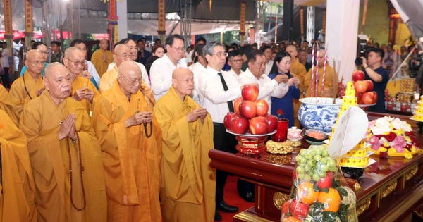Tưởng niệm liệt sĩ, đồng bào hy sinh trong Chiến dịch Mậu Thân 1968