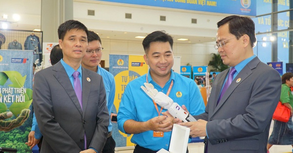 Khơi dậy tiềm năng, khát vọng cống hiến