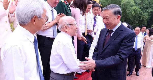 Báo chí phải góp phần củng cố niềm tin xã hội