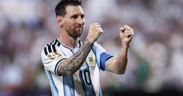 20 năm, 6 World Cup và chuỗi 16 bàn thắng của Lionel Messi bất tử