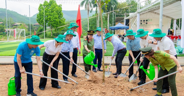 Cục Lâm nghiệp và Kiểm lâm cùng C.P. Việt Nam thúc đẩy hợp tác công - tư vì một Việt Nam xanh