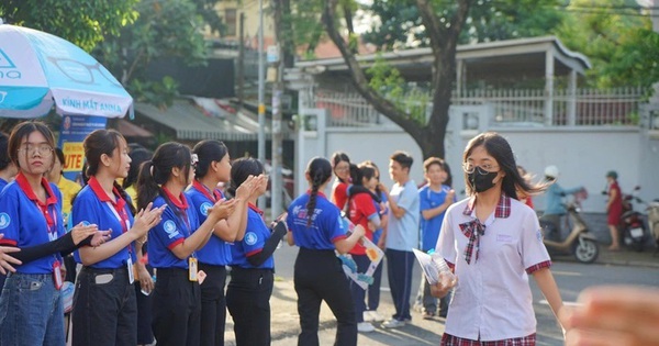 Đổi mới thi cử cần phải chặt chẽ