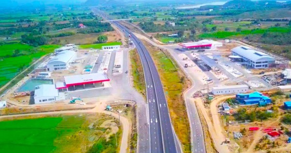 Phát động "chiến dịch thần tốc" hoàn thành trạm dừng nghỉ cao tốc trên cao tốc Bắc - Nam