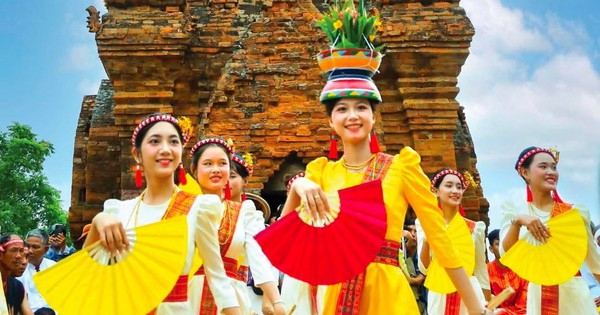 Ngày hội Văn hóa dân tộc Chăm 2026: Gìn giữ hồn cốt di sản trong nhịp sống mới