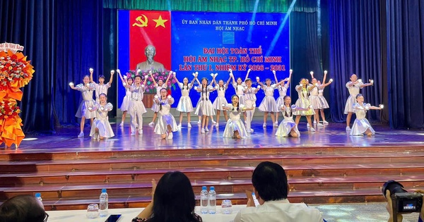 Nhạc sĩ Nguyễn Quang Vinh tái đắc cử Chủ tịch Hội Âm nhạc TP HCM