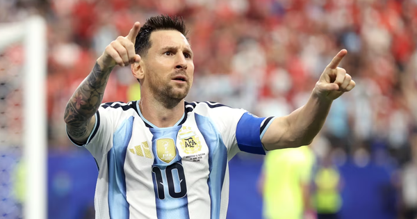 Lionel Messi và bộ sưu tập kỷ lục đồ sộ ở tuyển Argentina