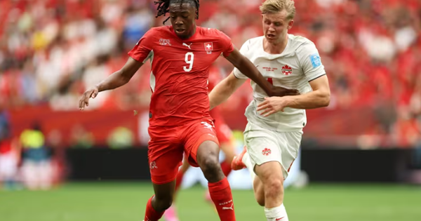 Thua trận, chủ nhà Canada vẫn lọt vào vòng 1/16 World Cup 2026