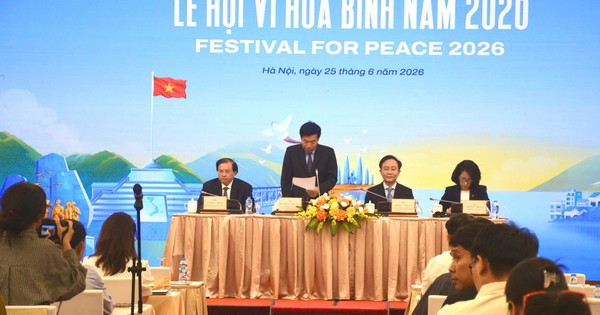 Tri ân quá khứ, gửi thông điệp tới tương lai