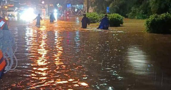 Kịp thời giải cứu 3 người bị nước cuốn trôi sau cơn mưa lớn