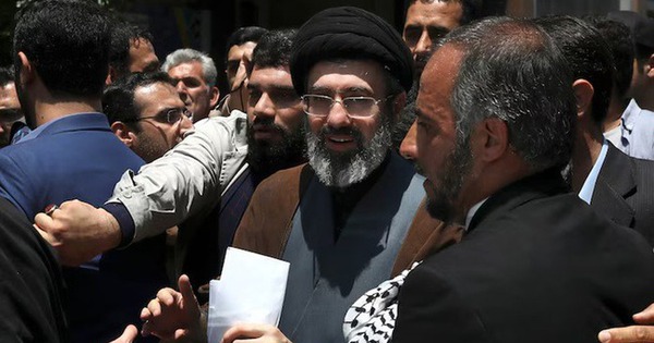 Lãnh đạo tối cao Iran "can thiệp sâu hơn vào đàm phán" với Mỹ