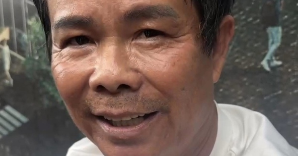 Tên trộm giả vờ tiếp thị kem đánh răng rồi "cuỗm" điện thoại của chủ nhà