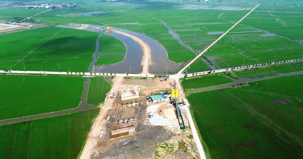 Xử lý một nhà thầu thi công dự án đường Tố Hữu nối dài đi sân bay Phú Bài