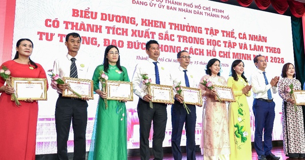 Lan tỏa tinh thần phục vụ từ ngành nước thành phố