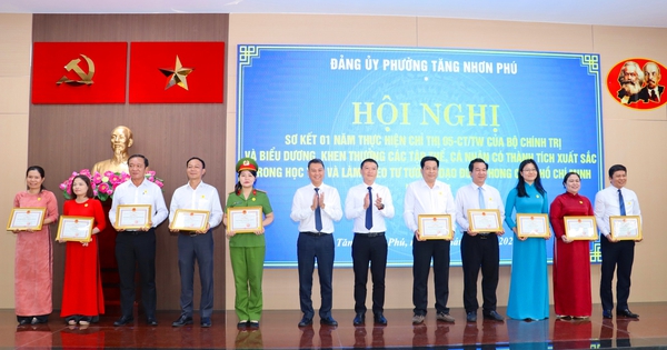 Tuyên dương gần 200 tập thể, cá nhân có thành tích xuất sắc trong việc học Bác