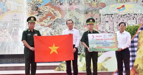 Tự hào Báo Người Lao Động